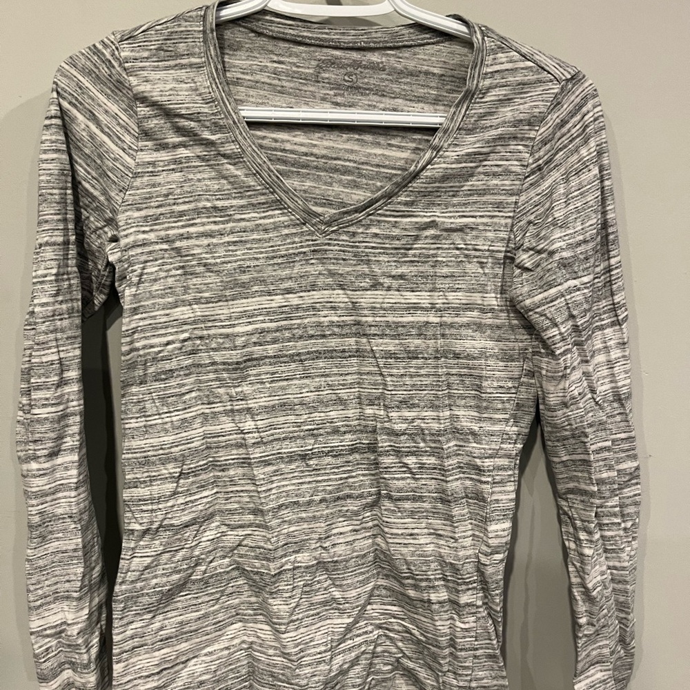 5/$20 Eddie Bauer said small shirt